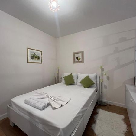 Dream Apartament Tiranë Eksteriør bilde